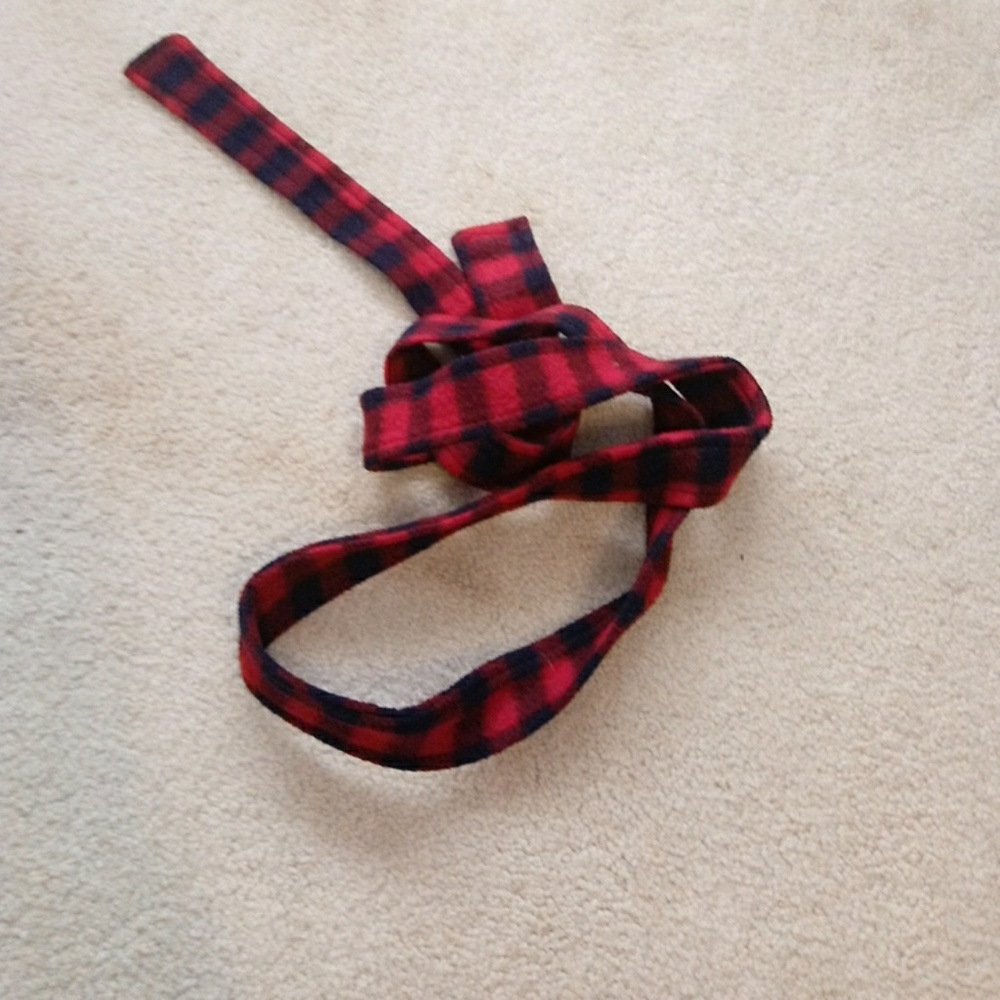 A Red, Checkered Hotel Spa Collection Robe - Picture 3 of 3